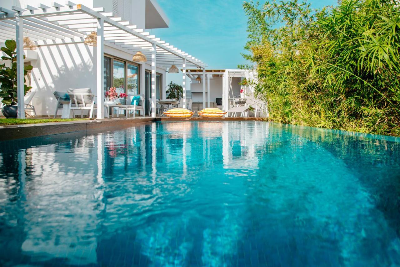 Island Home Seaside Villa Паралімні Екстер'єр фото